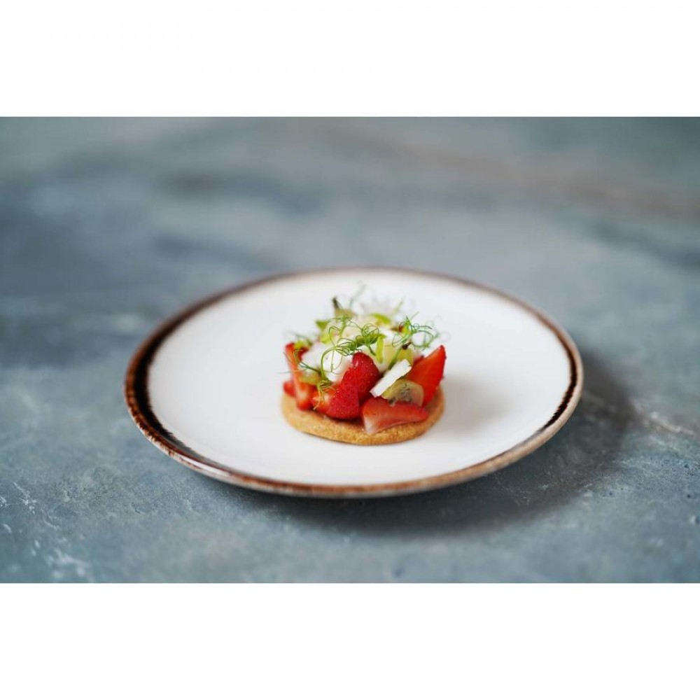 Vanilla prezentációs tányér 24 x 27 cm